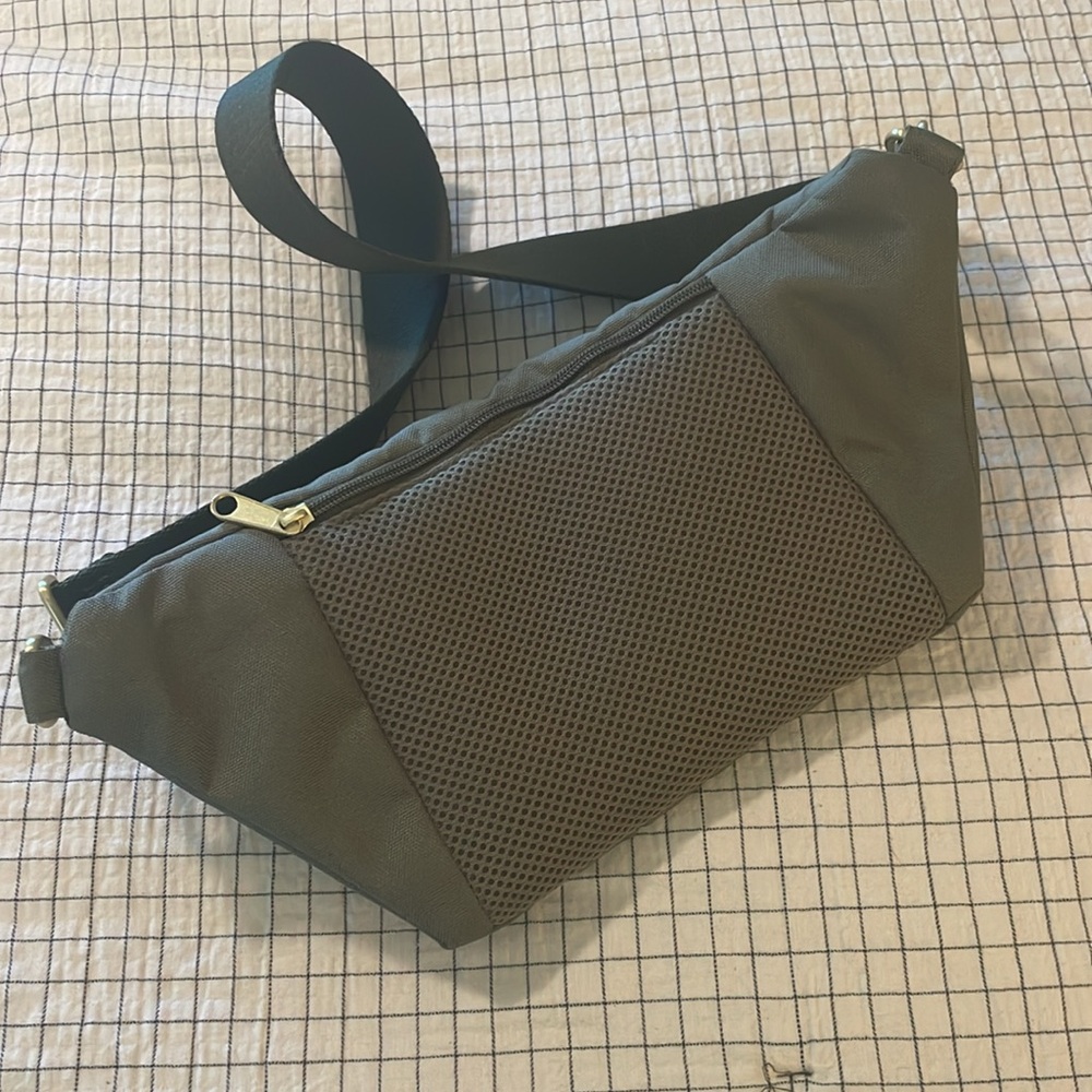 Canvelle Classic Fanny Pack - Picture 4 of 6